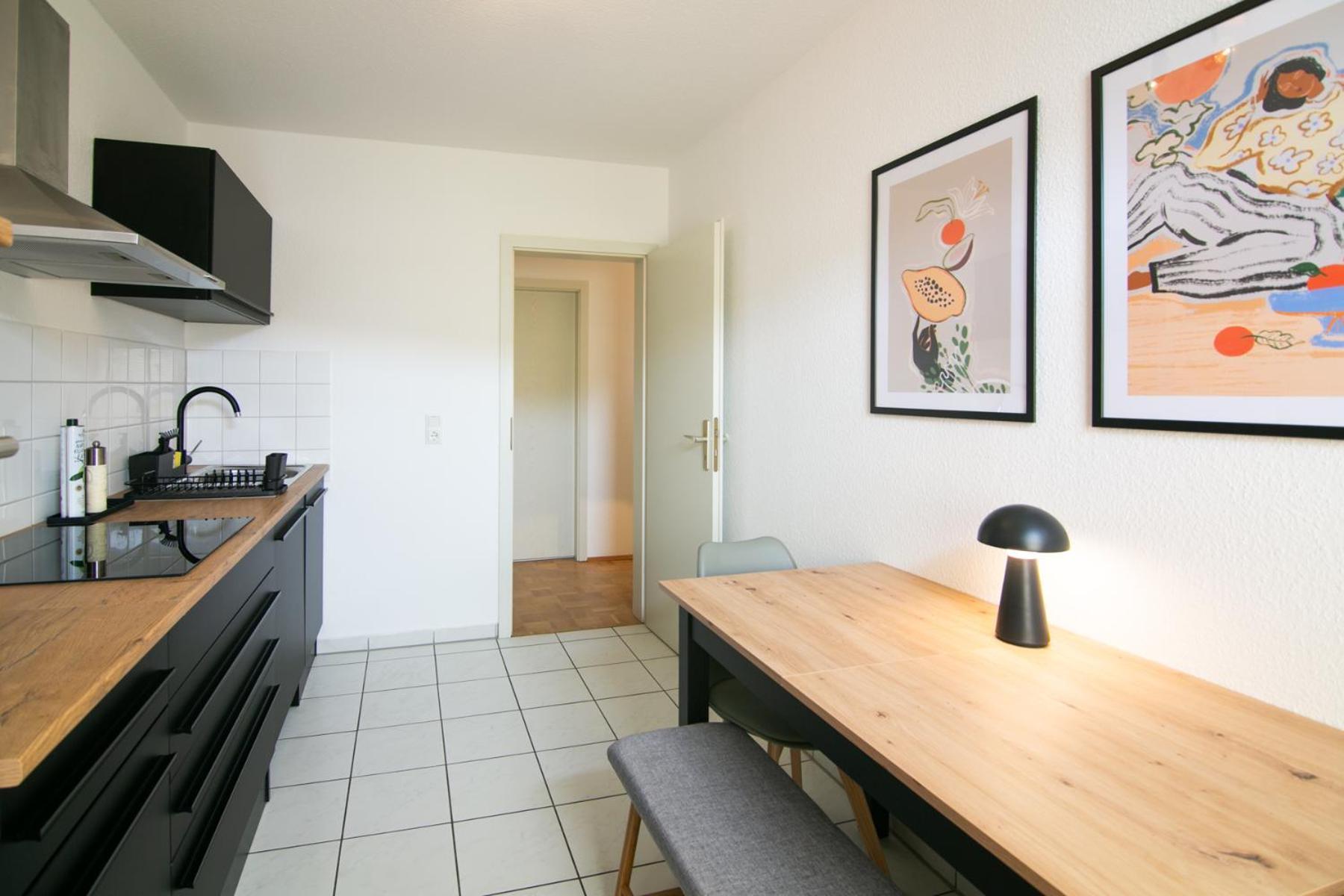 2 Zimmer, Bett Und Schlafsofa, Balkon, Waschmaschine L Leipzig Luaran gambar