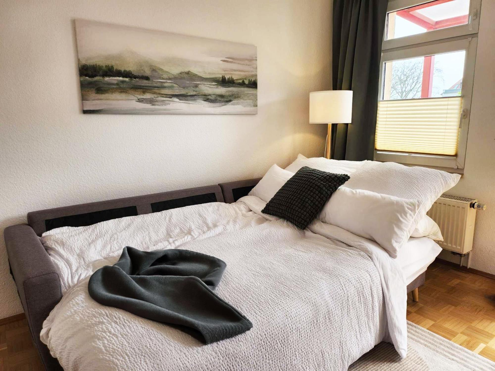 2 Zimmer, Bett Und Schlafsofa, Balkon, Waschmaschine L Leipzig Luaran gambar